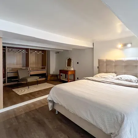 Appartement Elegant T3 Avec Vue Sur Le Port De
