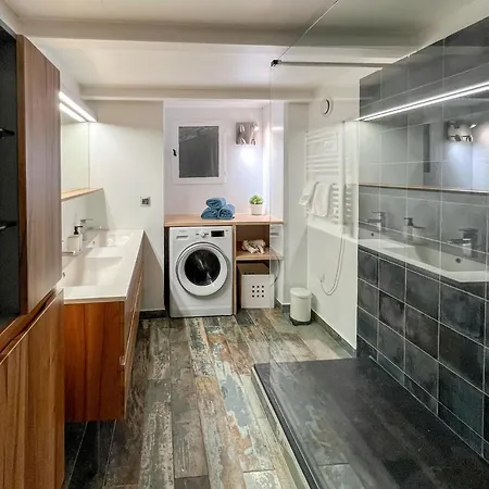 élégant T3 Avec Vue Sur Le Port De Apartamento Tolón