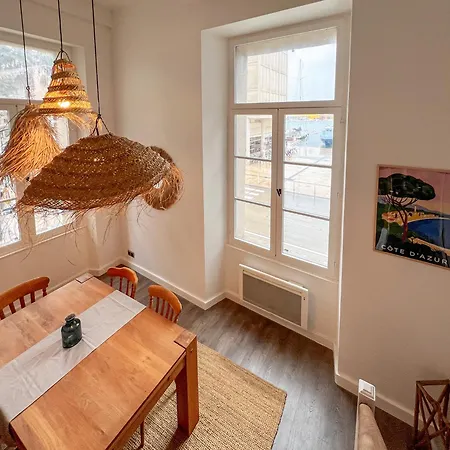 élégant T3 Avec Vue Sur Le Port De Apartamento Tolón