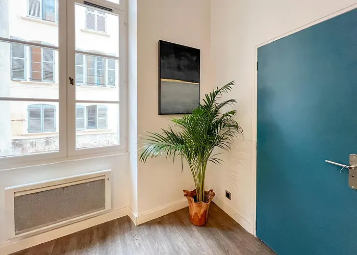 Apartment Elegant T3 Avec Vue Sur Le Port De *